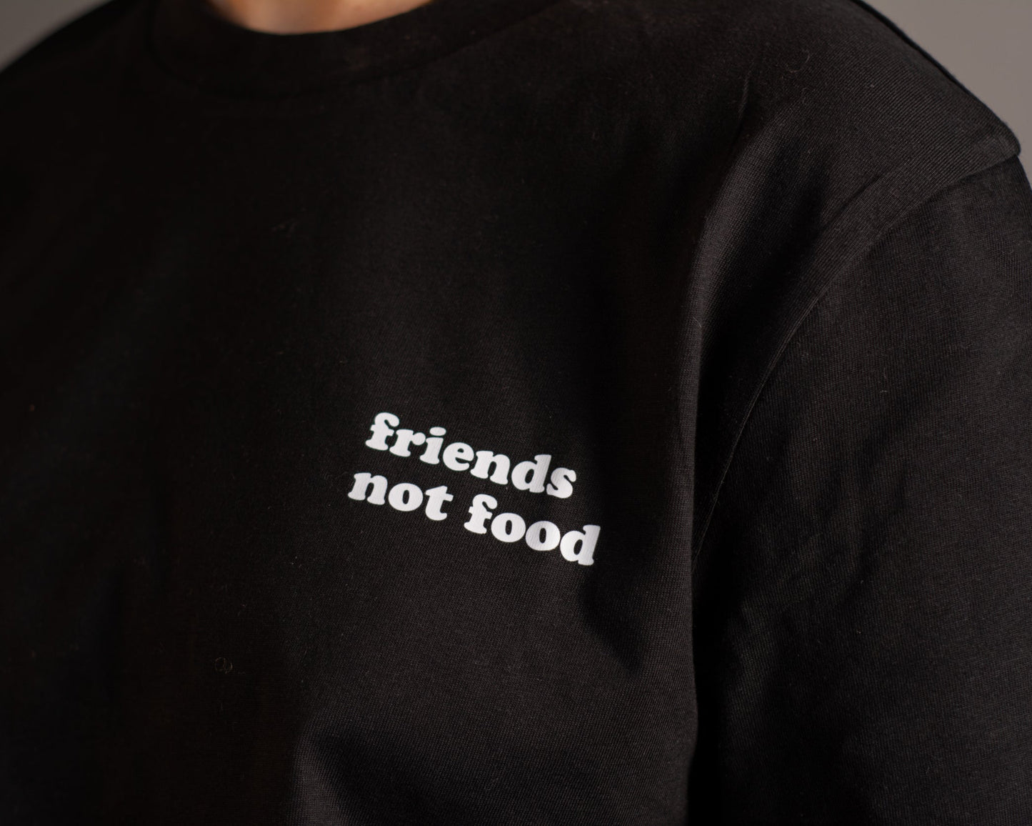 Shirt "friends not food" unisex