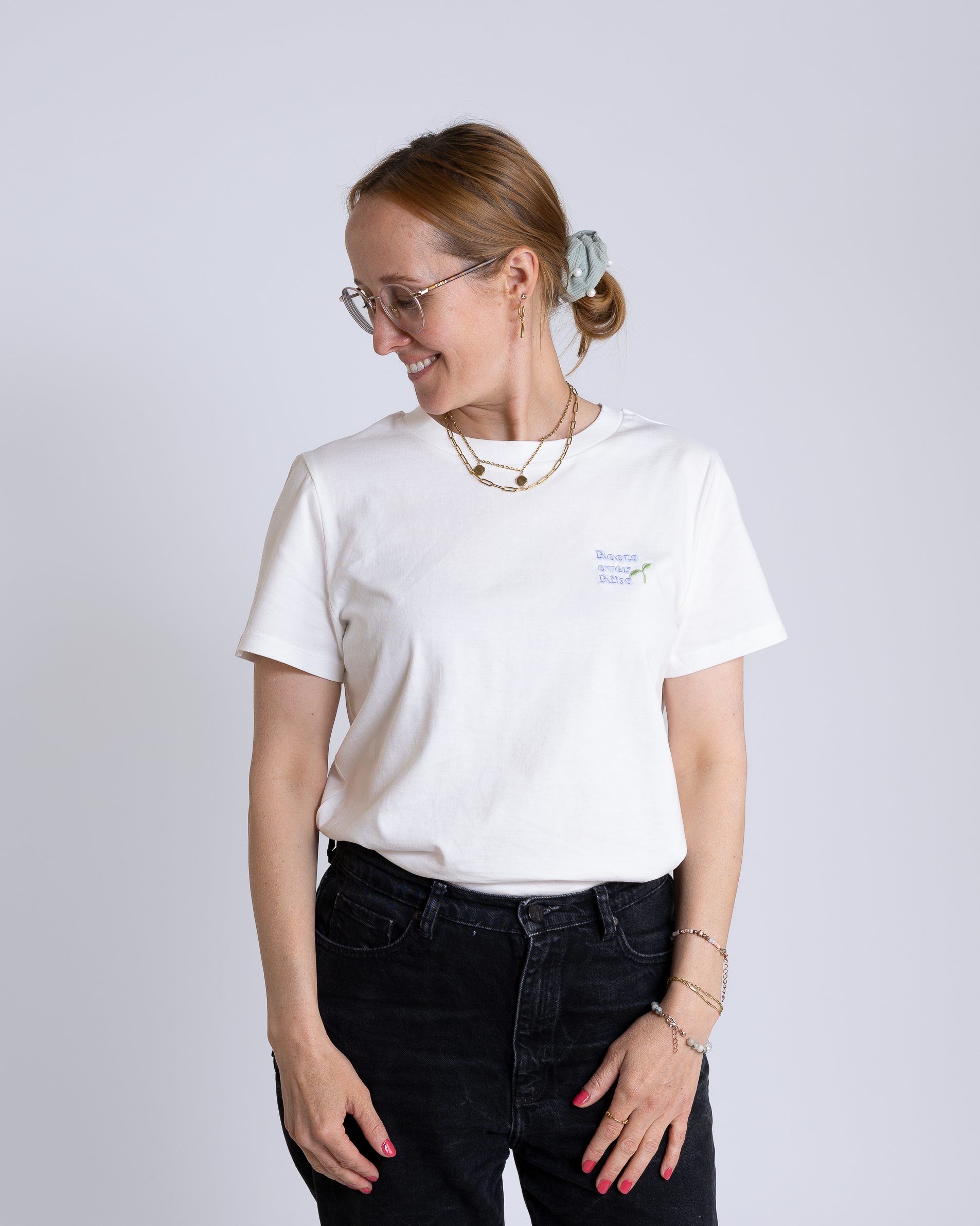 Shirt tailliert "Roots over Ribs"