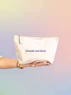 Kosmetiktasche "friends not food"
